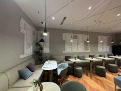 -潮一不贰·法式甜品·生日蛋糕·西式简餐(外滩店)