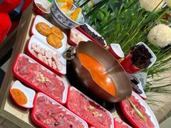 -毛辣果·贵州红酸汤牛肉火锅(西单店)
