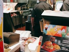 -麦当劳(健德桥得来速店)