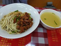 -辣肉面大王(天平路店)