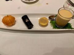 三色点心拼盆-香港喜来登酒店天宝阁