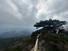 -罗田薄刀峰风景区