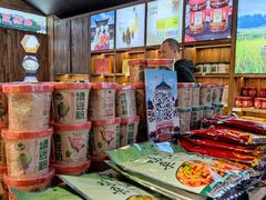 -渔人湾码头海鲜市场负二楼