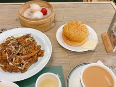 干炒牛河-茶港·点心·啫啫煲(范湖万达广场店)