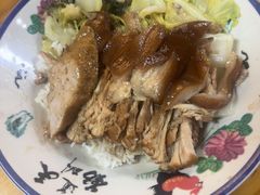 -明姨仔潮汕美食·碳炉猪脚·汕尾牛腩饭·起片鸡煲(起义路店)