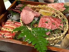 -山川小町·极番烧肉(新地假日广场店)