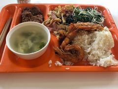 -同济大学本部学苑饮食广场