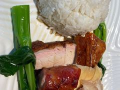 新发八宝饭-香港新发烧腊茶餐厅(书城店)