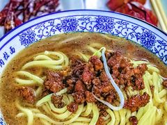 -小四川麻辣面馆(新联草街店)