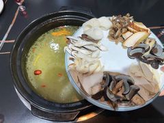 -野菌皇海景野生菌火锅(滨海大道店)