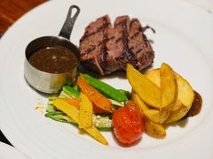 炭烤菲力牛排佐黑胡椒汁-秀·爱尔兰餐吧(上海路店)