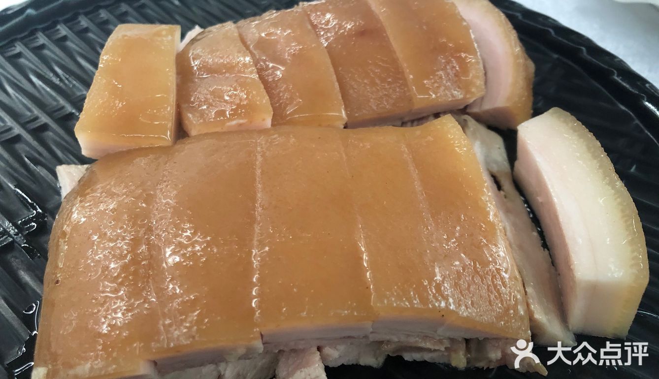 再来一个下饭的紫苏茄子豆角，茄子超入味，豆角有点老
