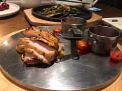 猪颈肉-小大董·烤鸭(王府井apm店)