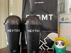 酷黑莓桑-喜茶(北京三里屯太古里店)