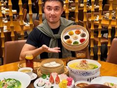 -乐忻皇朝(上海中心大厦店)