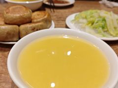 -清真吴记门钉肉饼·喜多利