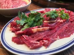 -一只羊·铜锅涮羊肉烧烤