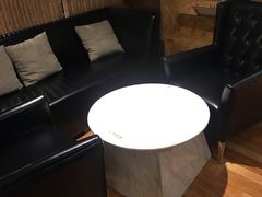 -新华里咖啡书吧(新华书店小寨店)