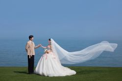 -至臻微拉婚纱摄影