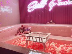 -范特西FANTASY量贩式KTV(民主广场店)