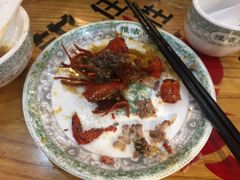 -鲁小三·大骨自助(金山总店)