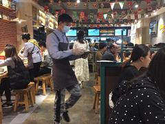大堂-木屋烧烤(岗顶二店)