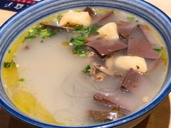 金陵鸭血粉丝汤-弄堂小笼包(天津南开大悦城店)
