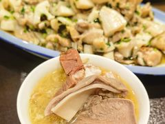 -小饕荟雅安贡椒鱼鲜馆(广福桥店)