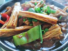 腐竹牛腩煲-广东粤秀餐馆(佳家花园小区店)