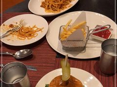 -WOLFGANG PUCK KITCHEN & BAR(迪士尼小镇店)