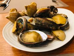 -厦门宝龙铂尔曼大酒店·海鲜自助餐厅