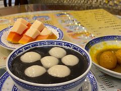 -广信牛奶甜品世家(台东店)