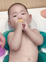 -鱼乐贝贝婴幼儿游泳中心(梅江印象城店)