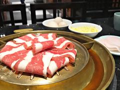-猪啊牛呀羊啊铜盘烤肉(正大广场店)