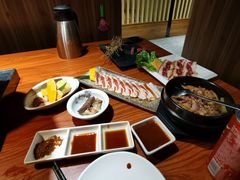 -山之屋炭火烧肉·生啤畅饮(大朗万科中央公园店)