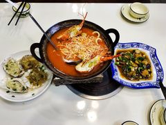 -鑫悦楼煎蟹·16年海鲜大排档
