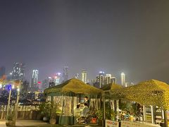 -冰冰龙虾·江湖菜·花园江景餐厅