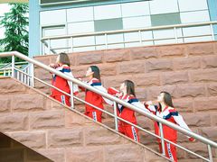 -金陵中学(河西分校)