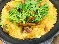 腊味排骨煲仔饭-大岗仙庙烧鸡(海南总店)