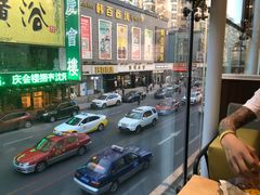 -劳顶笨咖啡(益华广场店)