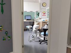 -皓洁口腔门诊部(金色雅园金涛苑店)