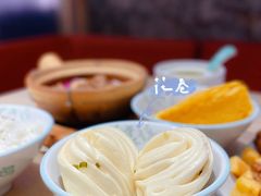 -老乡鸡(上海白玉兰广场店)