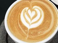 -UNI UNI(环亚凯瑟琳店)