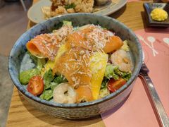 烟熏三文鱼芒果鲜虾沙拉-Kathleen's Bistro&Bar 凯圣琳西餐厅(漕河泾印象城店)