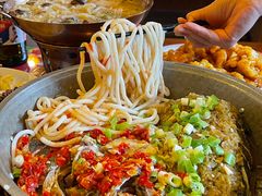 -闯关东东北农家菜(崂山石老人店)