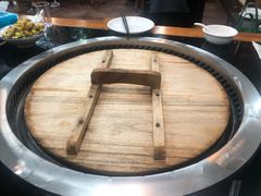 -三里屯土灶炖公鸡地锅鸡(江东店)