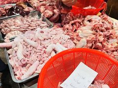 -标记美食新鲜猪杂(兴南大道店)