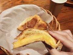 芝心流奶羊角包-麦田工坊(月湖店)