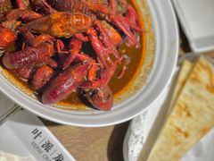 -叶派龙虾•招牌香辣蟹·海鲜(中海国际店)