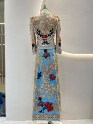 -衣贝姿婚纱礼服馆